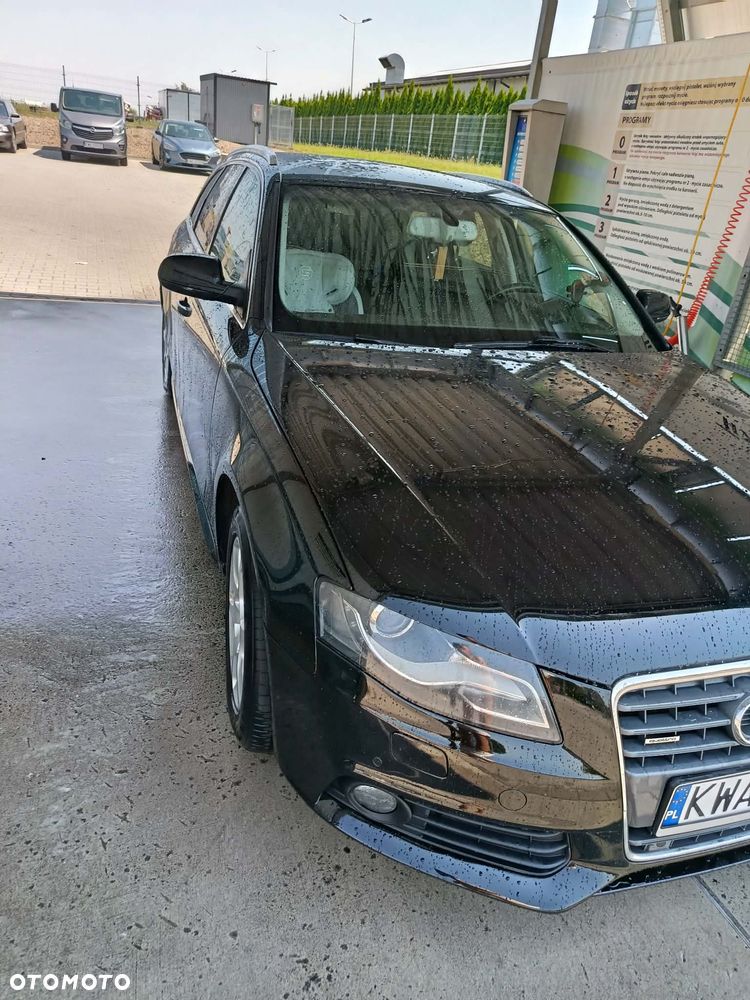 Audi A4 Avant 2.0 TDI Quattro - 11