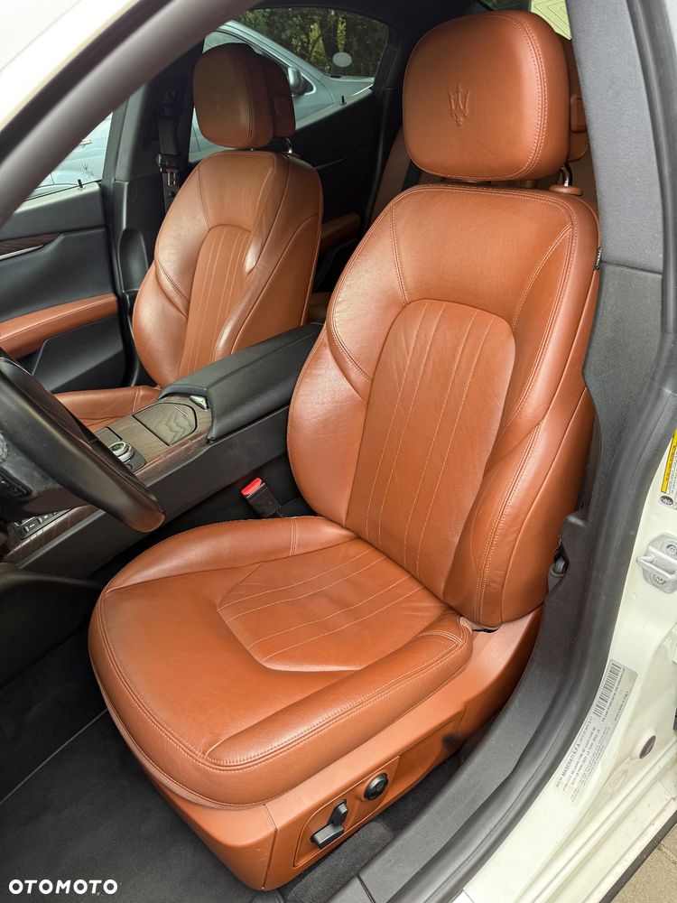 Maserati Ghibli S Q4 - 10