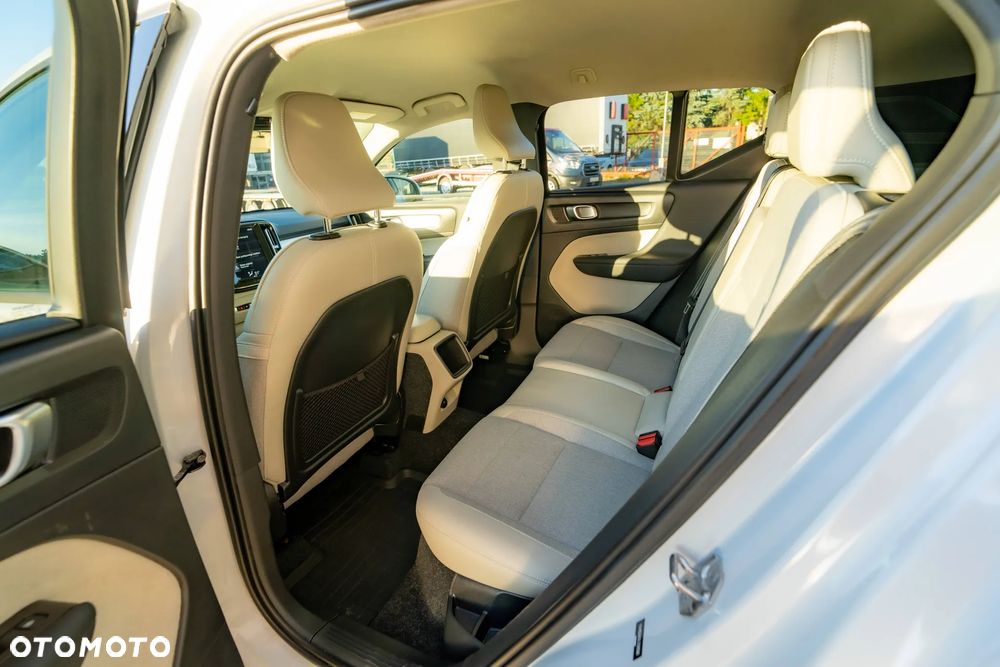 Volvo XC 40 - 27