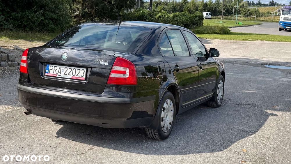 Skoda Octavia 1.6 Mint - 19
