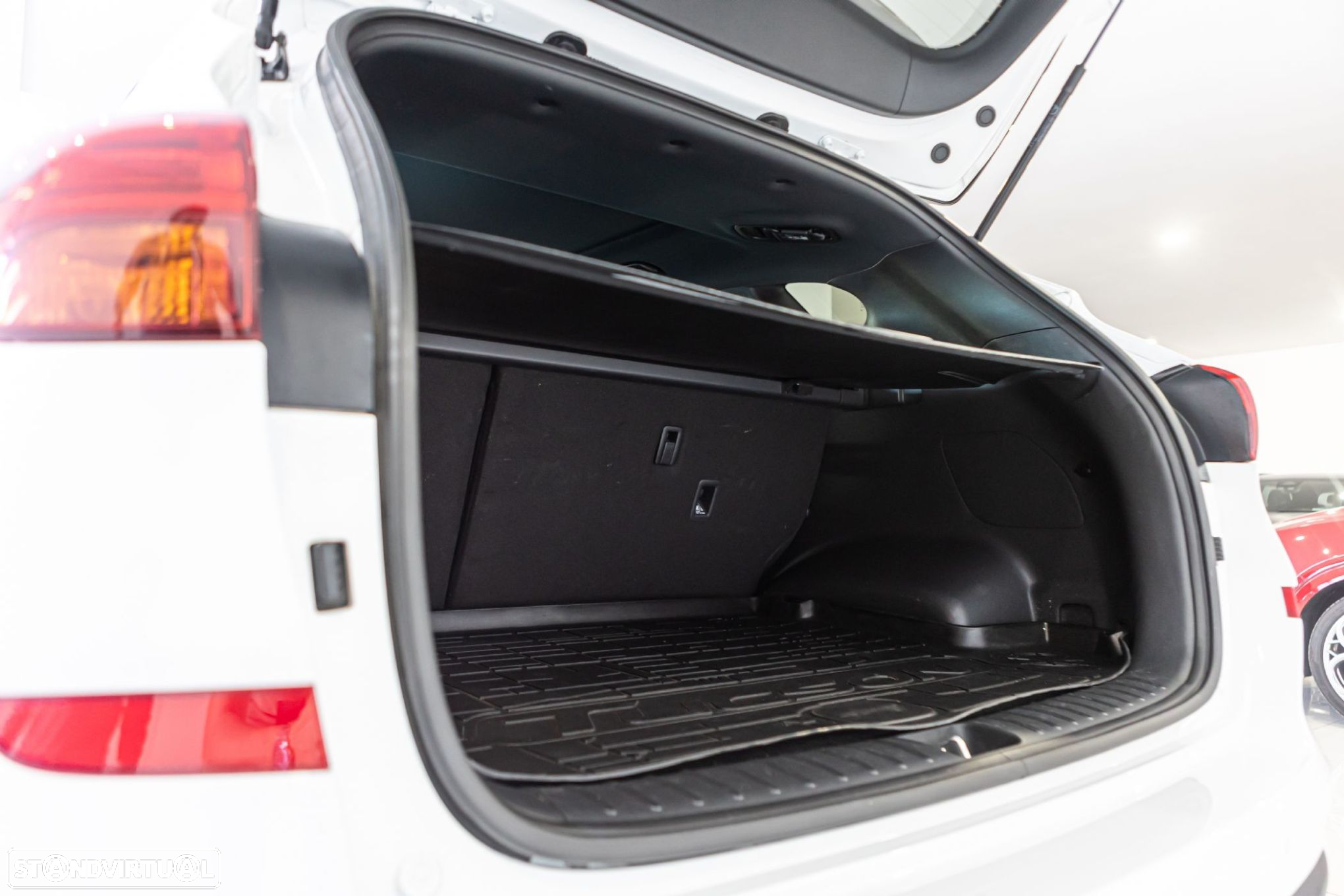 Hyundai Tucson 1.6 CRDi N-Line DCT - 18