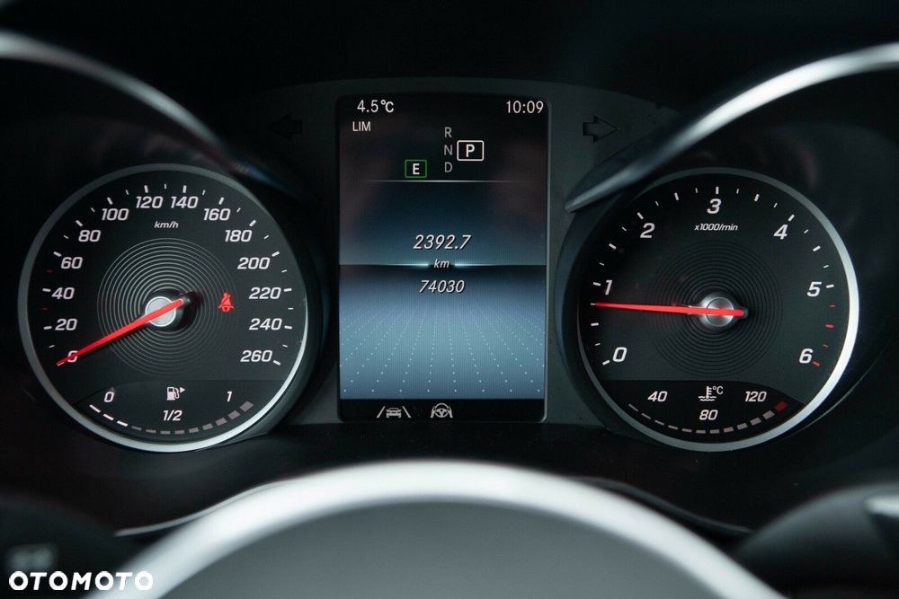 Mercedes-Benz GLC 200 d 4-Matic - 39