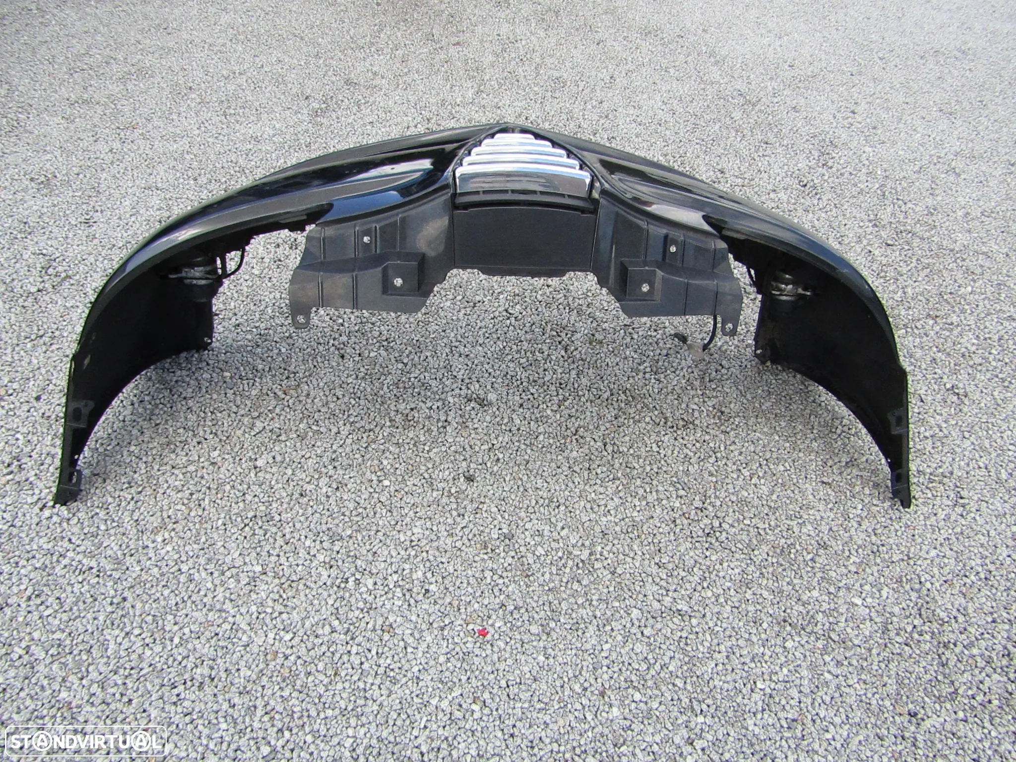 Para-choques frente Alfa Romeo 147 , Original ,ano 2006 c/farois de nevoeiro - 12