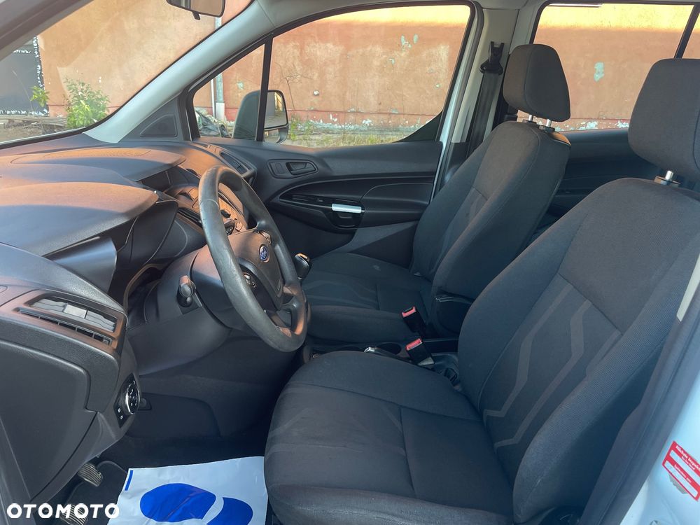 Ford Transit Connect - 6
