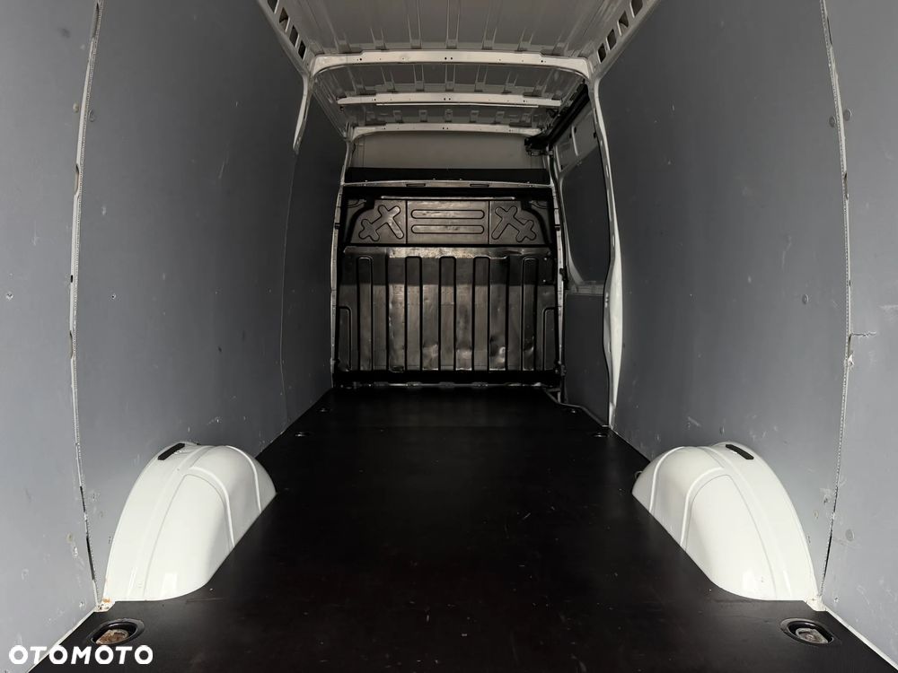 Iveco Daily L4H2 HI-MATIC - 13