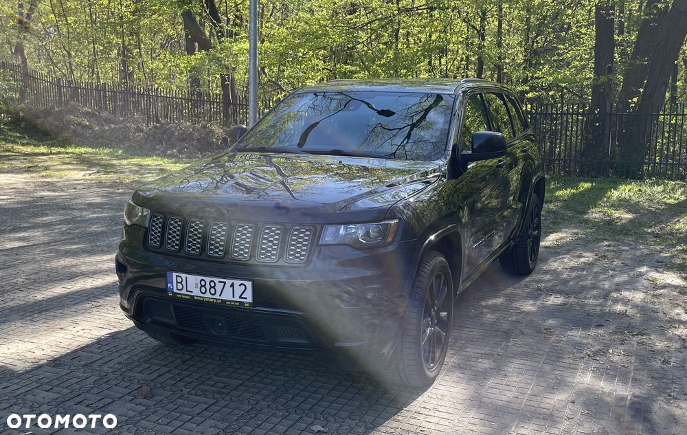 Jeep Grand Cherokee - 6