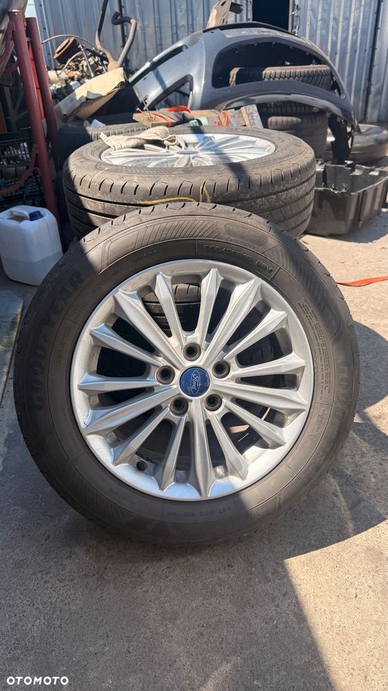 Ford Focus 2.0 EcoBlue Titanium X - 2