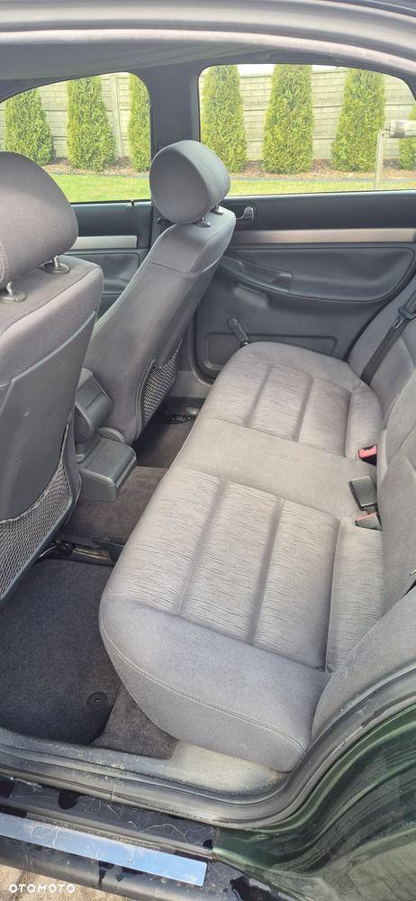 Audi A4 Limousine - 23