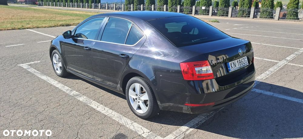 Skoda Octavia 1.6 TDI Ambition - 4
