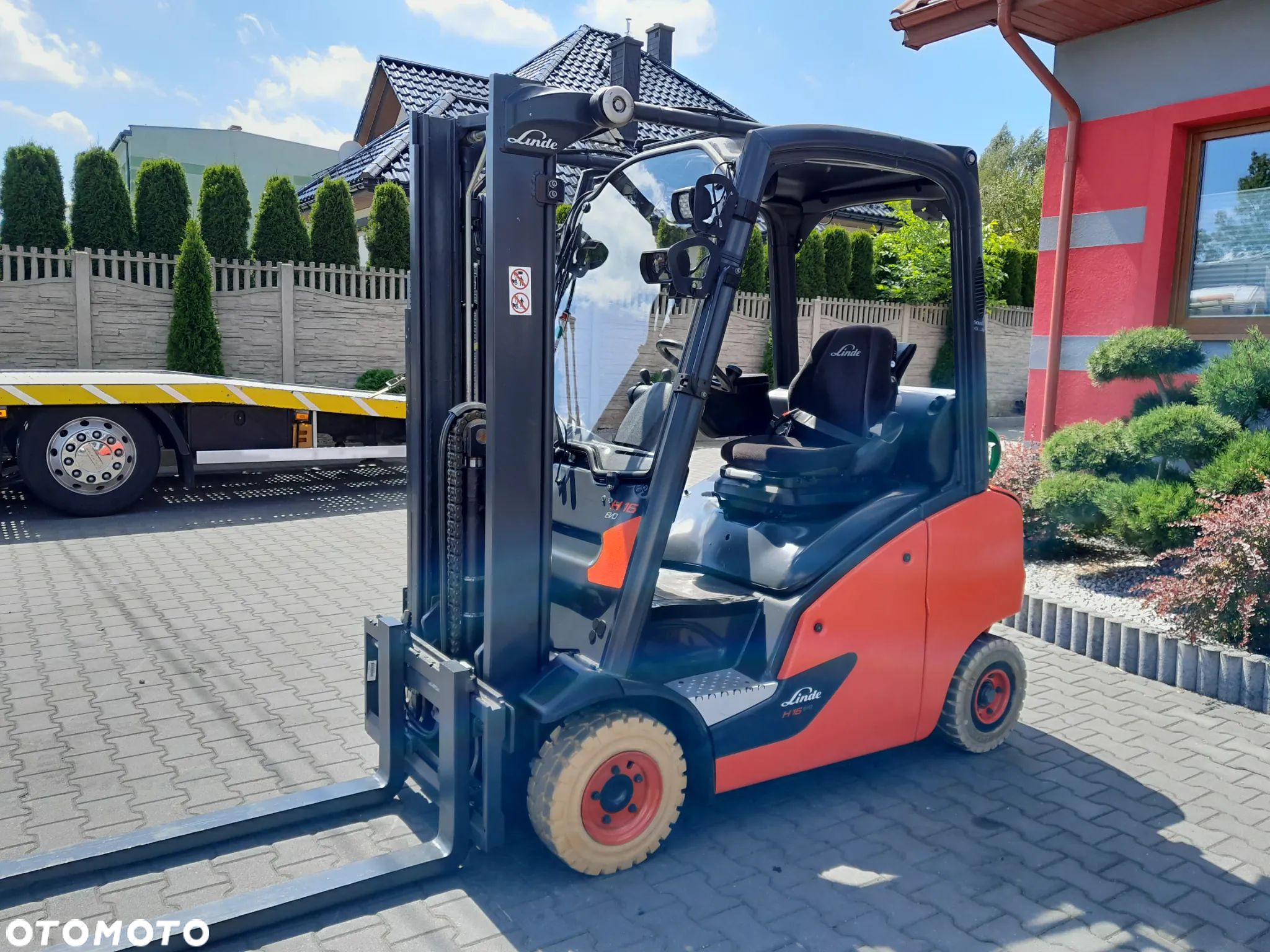 Linde H16T-01 - 1