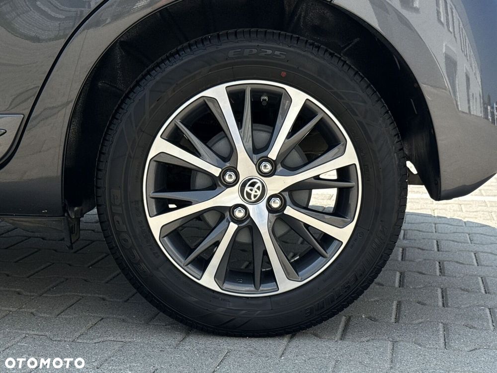 Toyota Yaris - 26