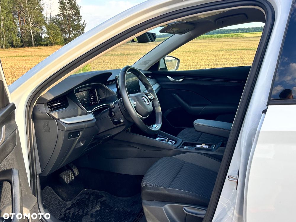 Skoda Octavia 1.5 TSI mHEV Selection DSG - 31