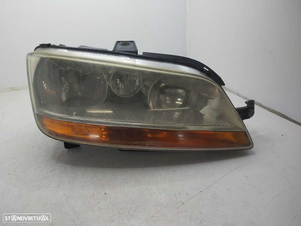 Farol/ Otica Dianteiro Dto Fiat Idea (350_) - 2