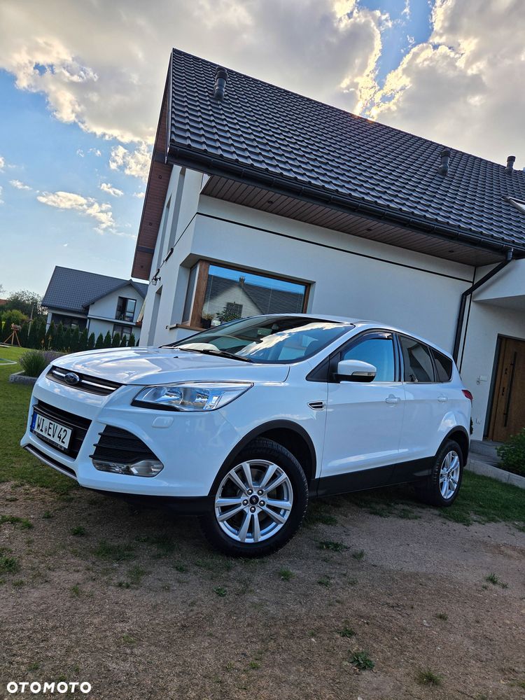 Ford Kuga - 2