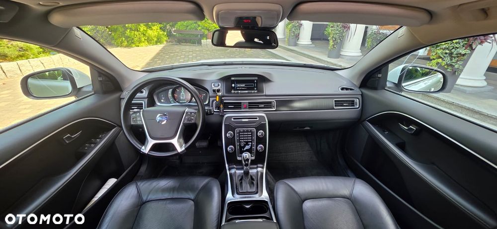 Volvo V70 D4 Geartronic Summum - 14