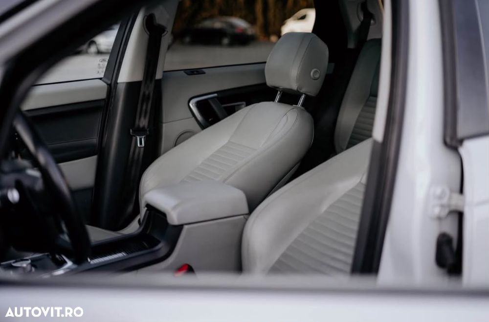Land Rover Discovery Sport - 6