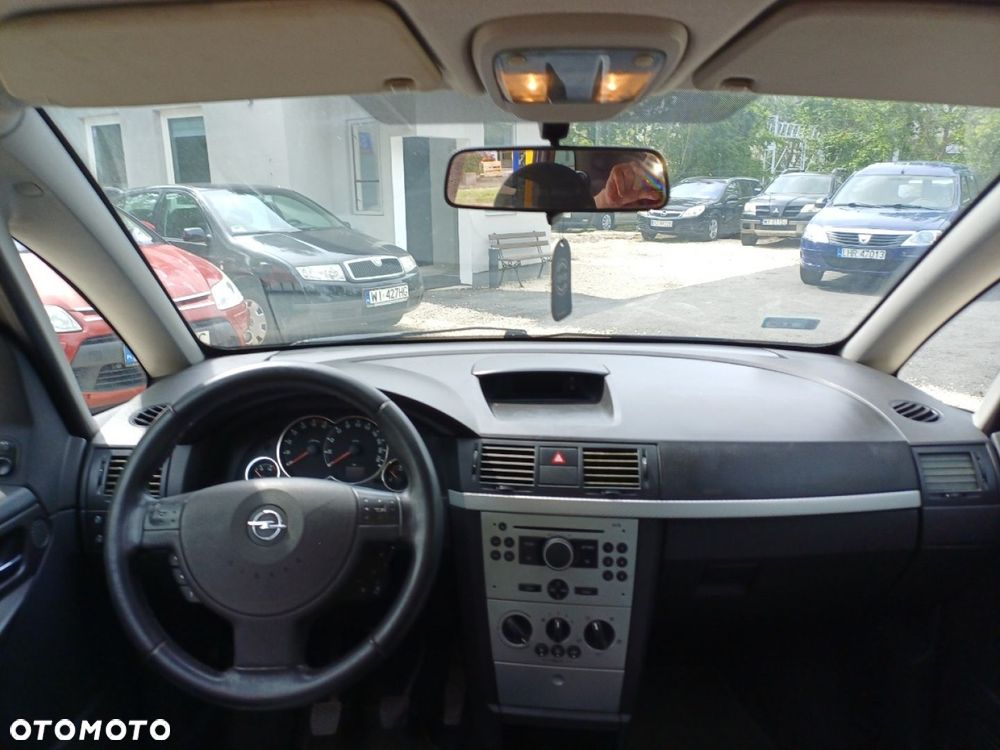 Opel Meriva - 9