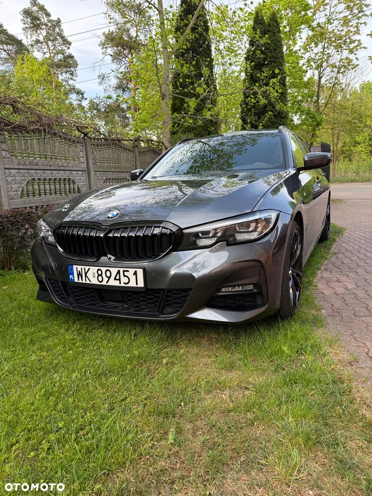 BMW Seria 3 320d xDrive mHEV - 1