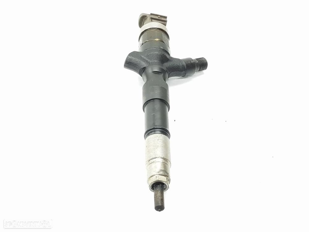 INJETOR TOYOTA LAND CRUISER J12 - 1