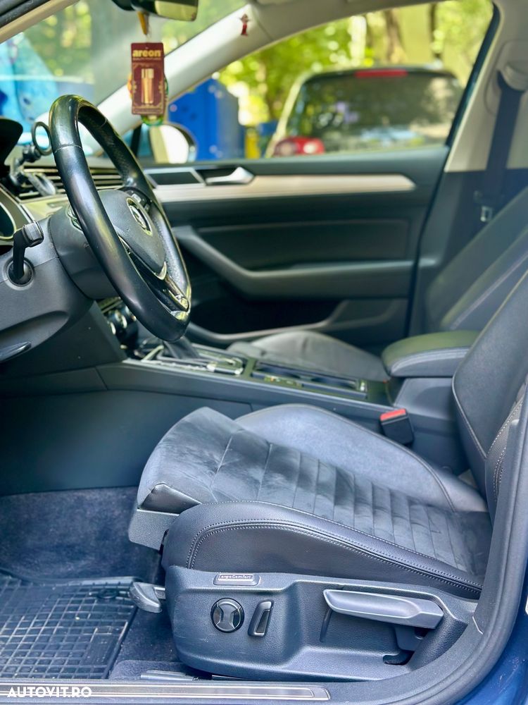 Volkswagen Passat - 14