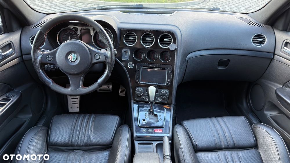 Alfa Romeo 159 2.4 JTDM 20V DPF Q-Tronic ti - 19