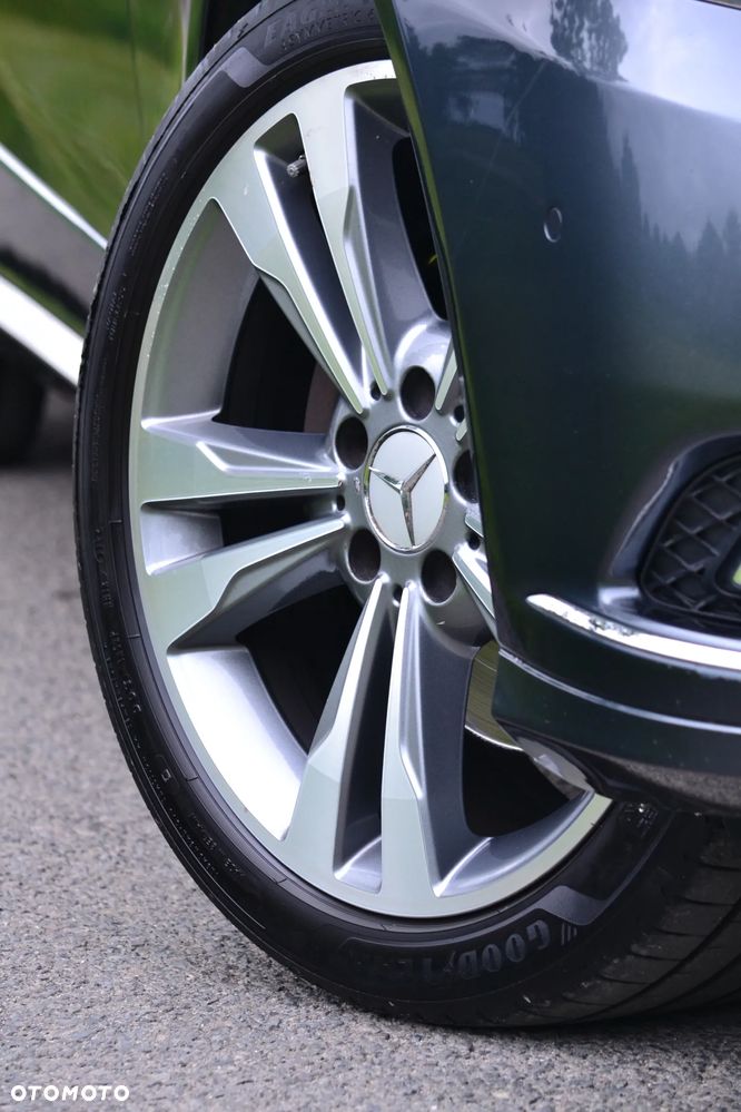 Mercedes-Benz Klasa E 350 CDI DPF BlueEFFICIENCY 7G-TRONIC Elegance - 18