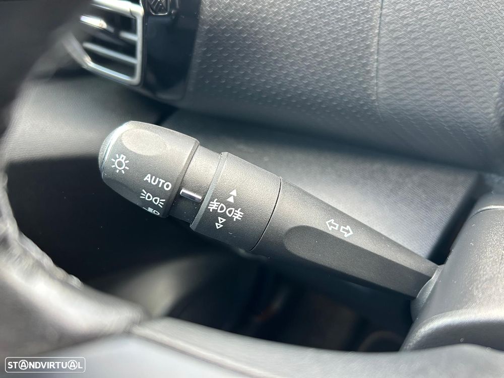 Citroën e-C4 50 kWh Shine - 16