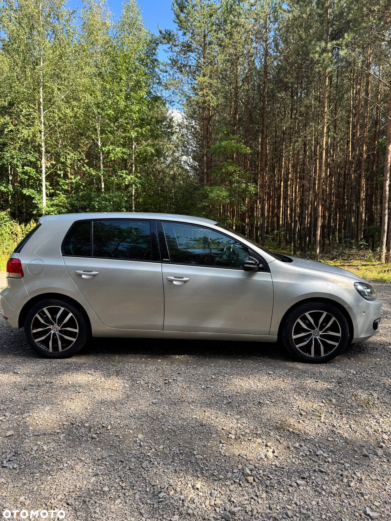 Volkswagen Golf - 6