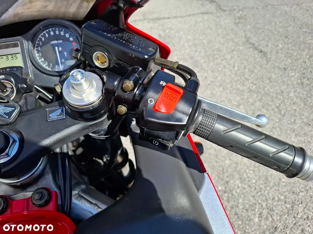 Honda CBR - 22
