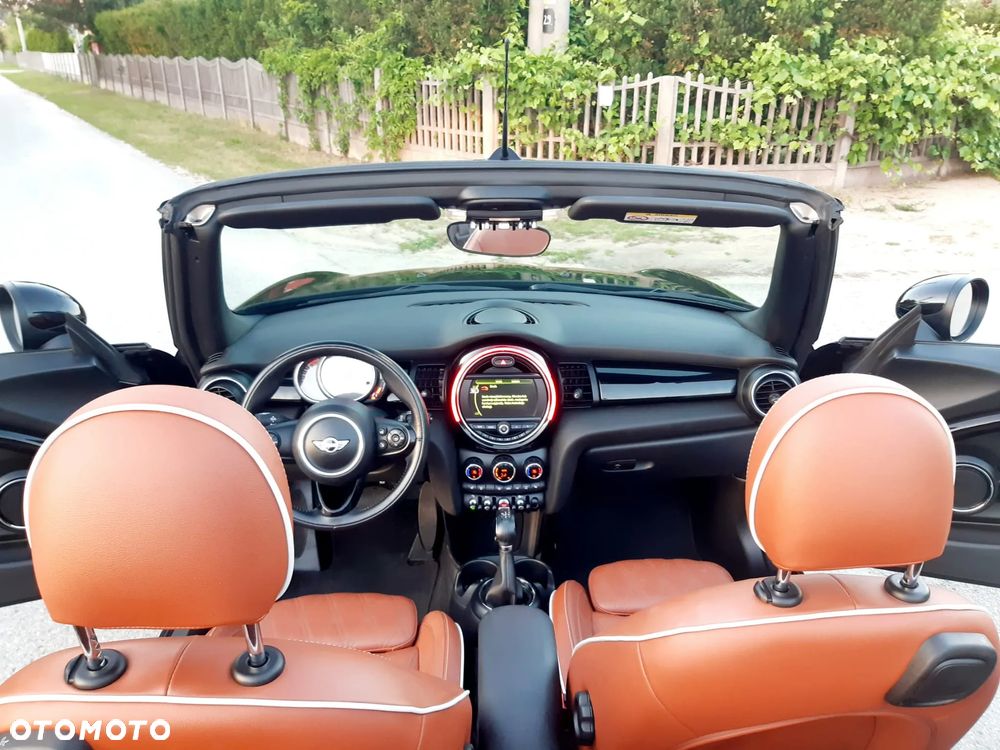 MINI Cooper Standard - 22