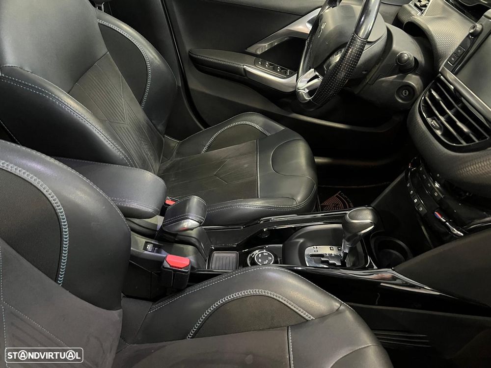 Peugeot 2008 PureTech 110 Stop&Start EAT6 Crossway - 24