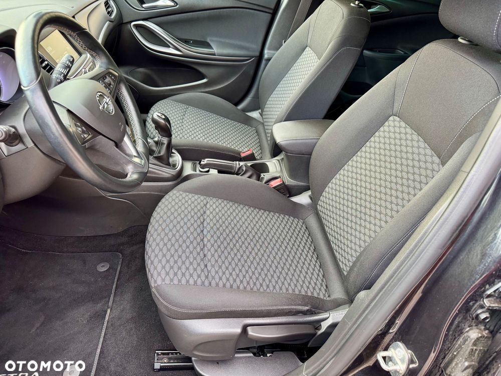 Opel Astra 1.4 Turbo Business - 13