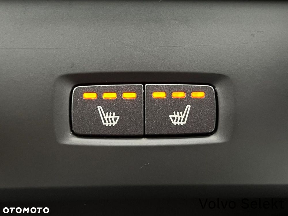 Volvo XC 60 - 31