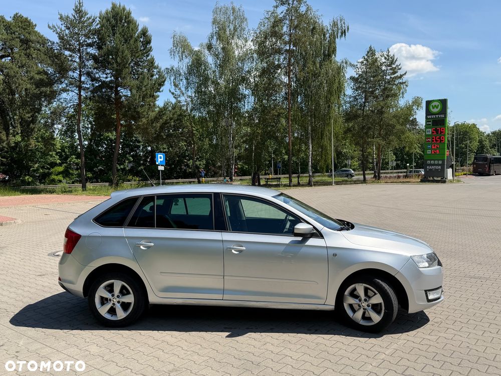 Skoda RAPID 1.6 TDI DPF Edition - 4