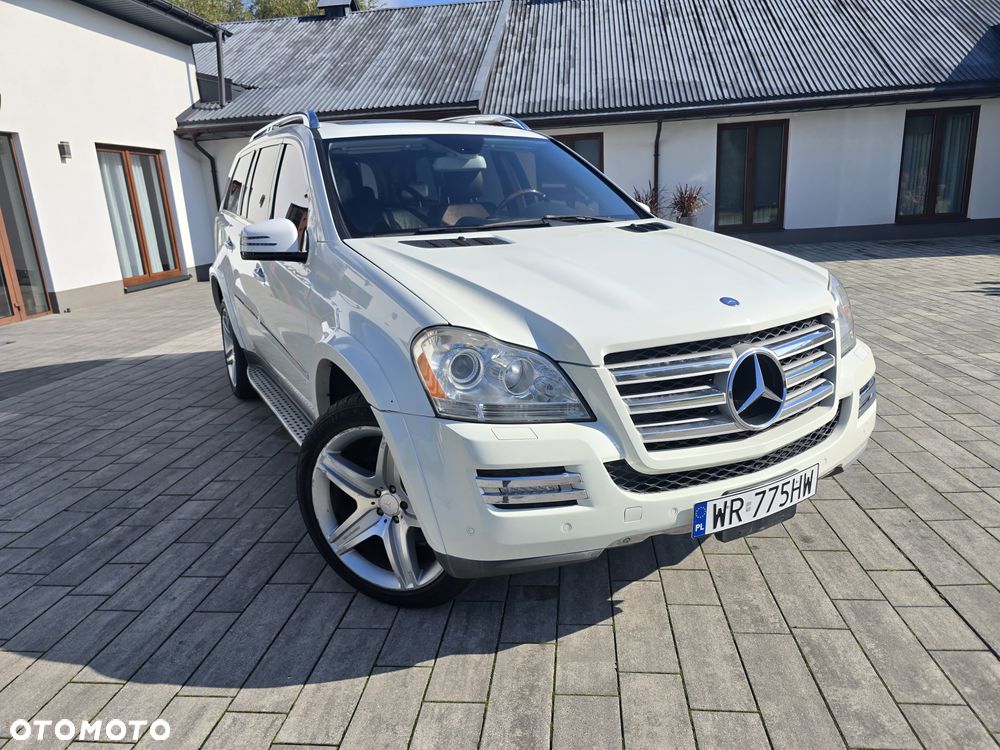Mercedes-Benz GL 500 - 1