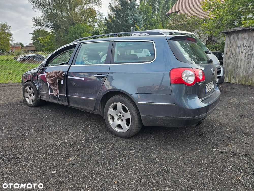 Volkswagen Passat - 3