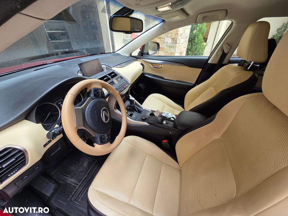 Lexus Seria NX 300h AWD Business - 12
