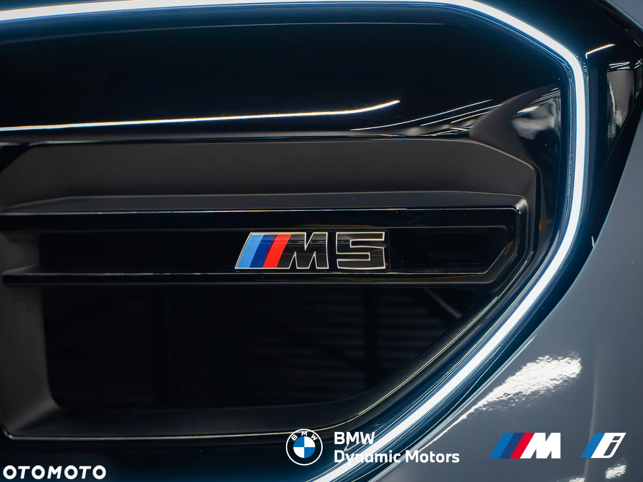 BMW M5 xDrive Touring - 10