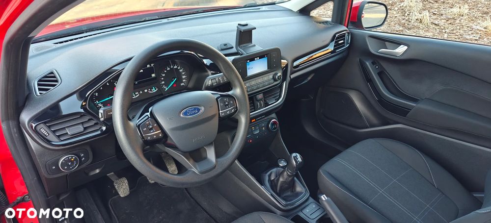 Ford Fiesta 1.1 S&S TREND - 10