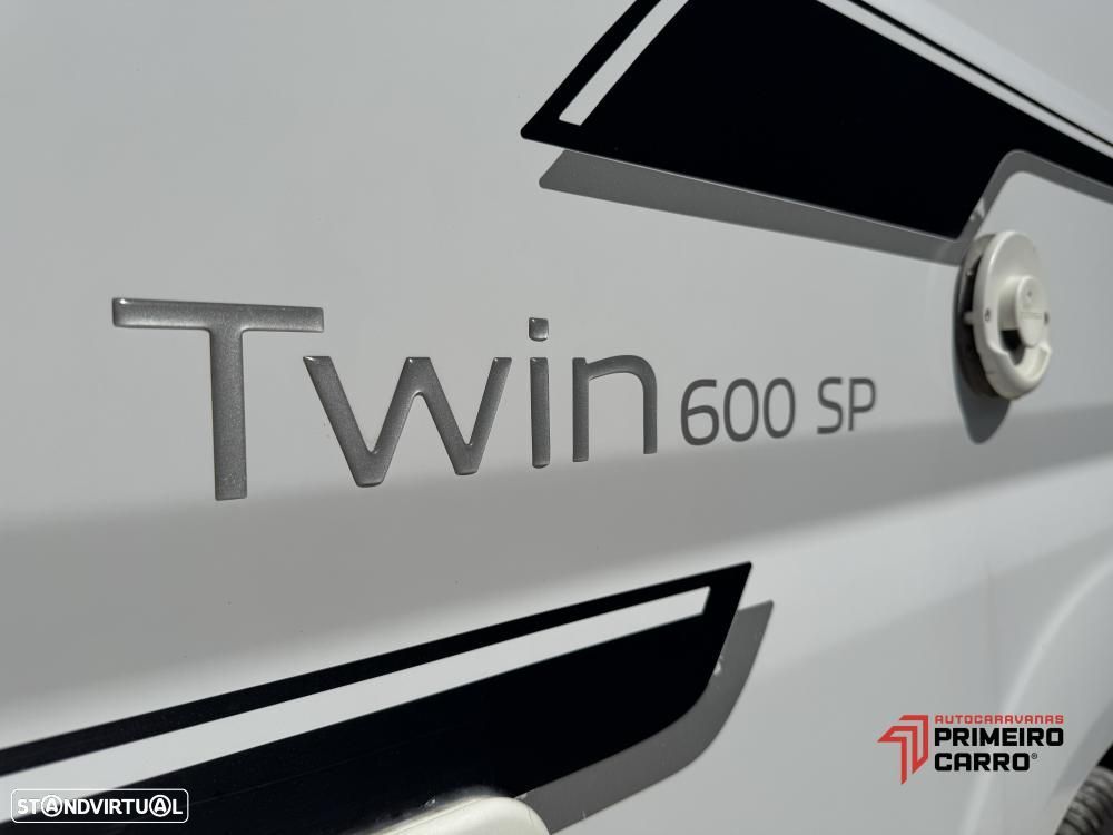 Adria Twin 600 SP cama transversal - 47