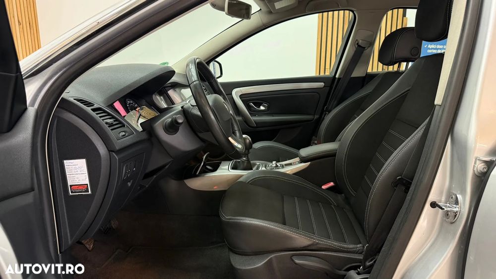 Renault Laguna 1.5 dCi Expression - 14