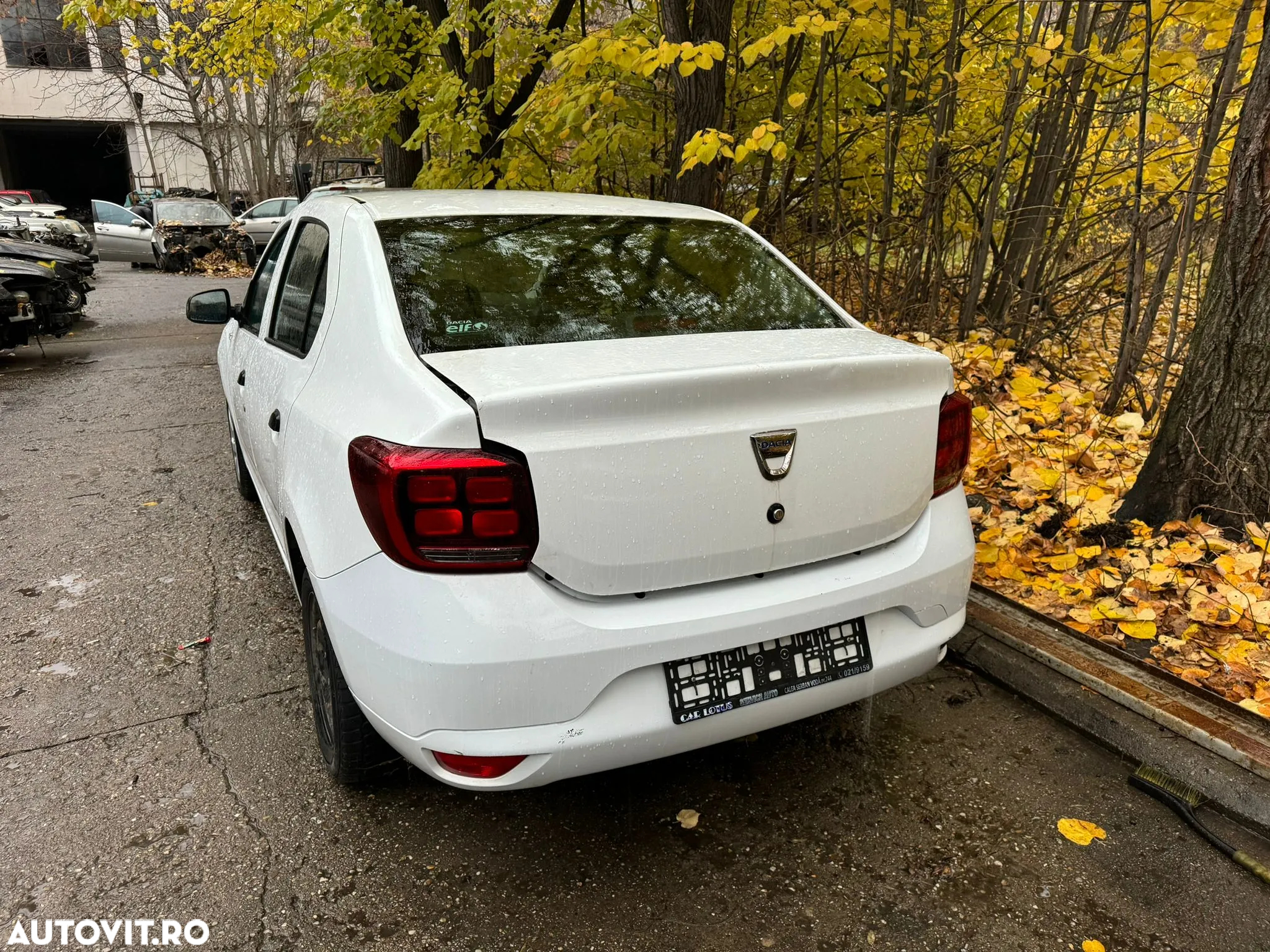 Dezmembrez Dacia Logan II facelift  2018 1.0 SCE alb OV369 - 10
