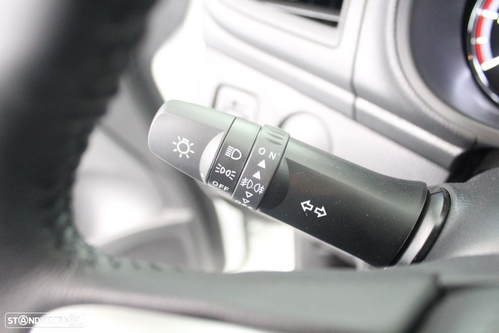 Mitsubishi L200 2.3 DI-D CD Invite 4WD - 22