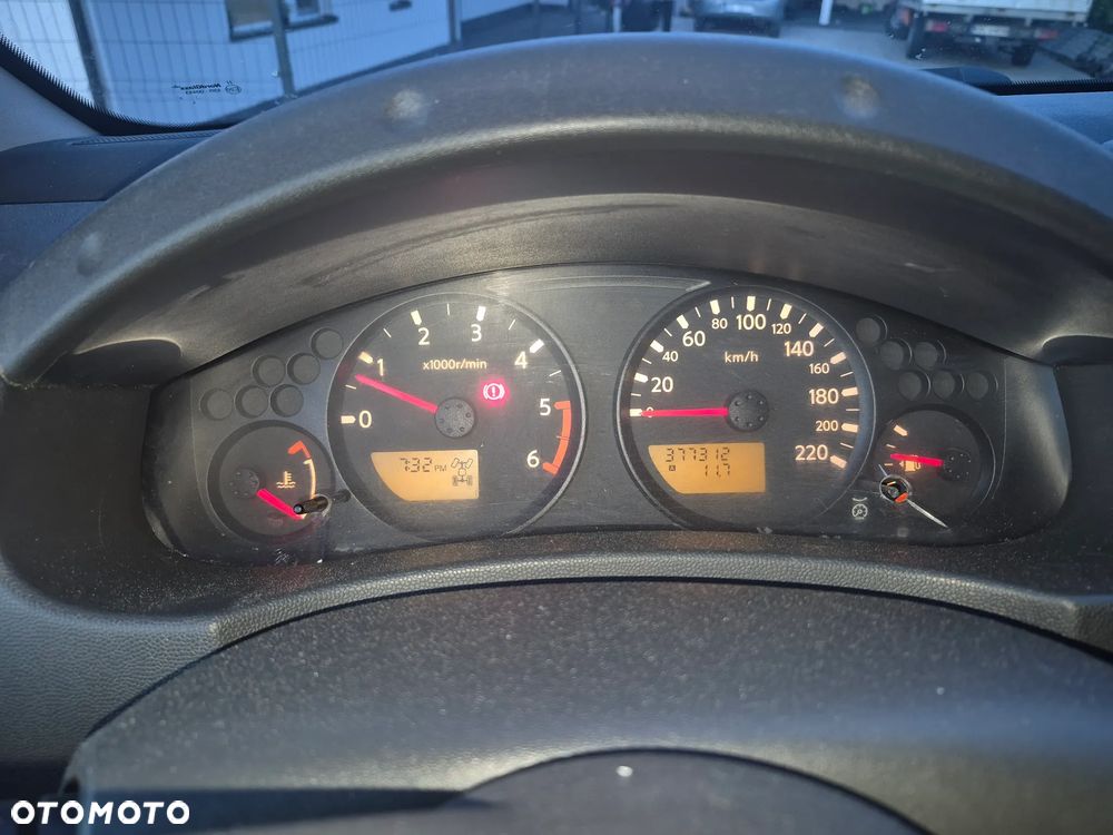 Nissan Navara 2.5 D LE - 7