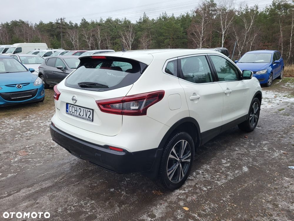 Nissan Qashqai 1.2 DIG-T N-Connecta EU6 - 4