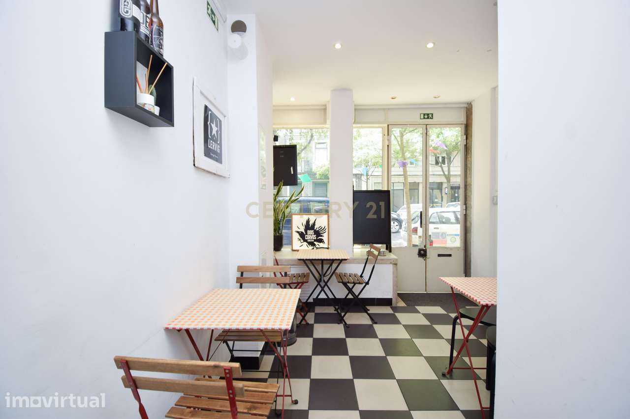 Espaço Comercial Equipado | 110 m² | Rua Passos Manuel, Lisboa - Grande imagem: 3/30