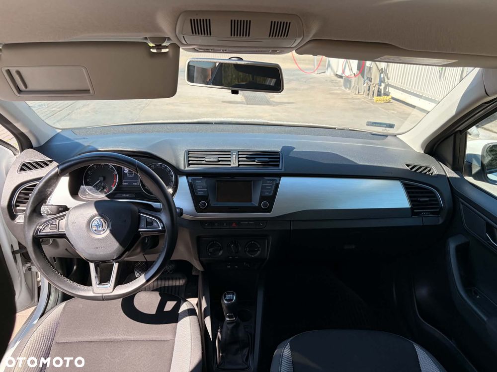 Skoda Fabia 1.2 TSI Ambition - 2