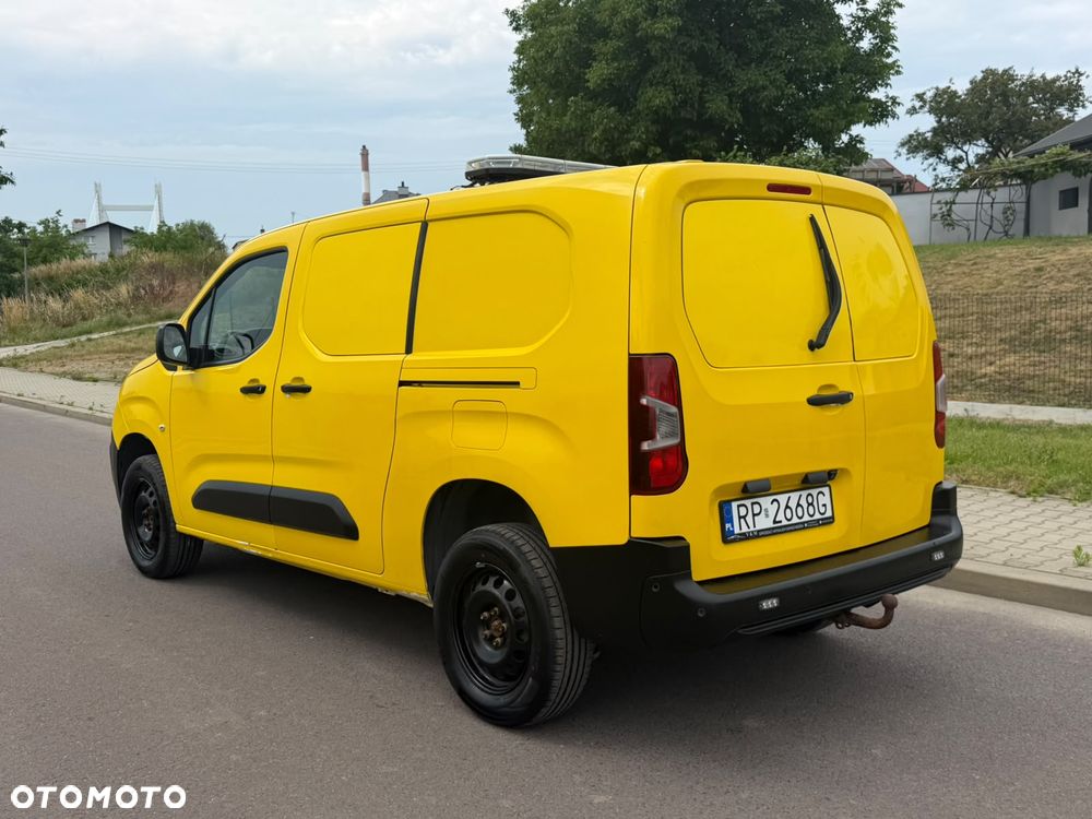 Peugeot PARTNER - 24