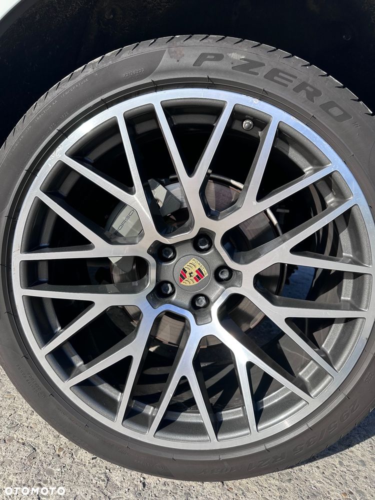Porsche Macan S - 6