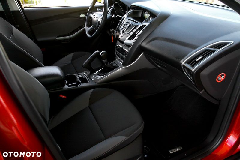 Ford Focus - 8